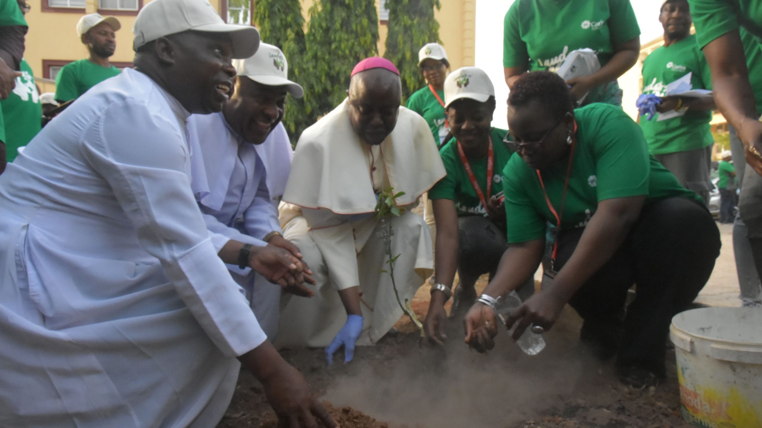 Nigerian Dioceses Take Root: Trees by the Thousands